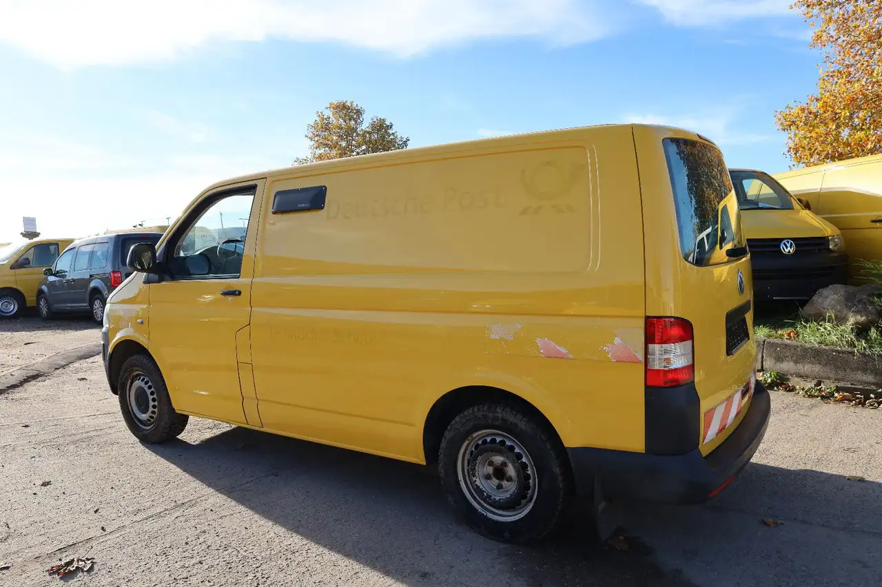 Volkswagen T5 Transporter/ 2.0 TDI/EU5/Werkstatt - Furgón: foto 4 Volkswagen T5 Transporter/ 2.0 TDI/EU5/Werkstatt - Furgón: foto 4