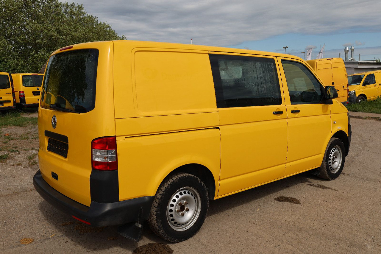 Volkswagen T5 Transporter Kasten-Kombi 2.0 TDI/EU5/1.Hand - Furgoneta pequeña: foto 4 Volkswagen T5 Transporter Kasten-Kombi 2.0 TDI/EU5/1.Hand - Furgoneta pequeña: foto 4