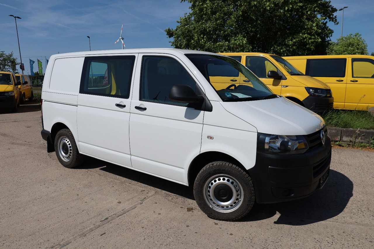 Volkswagen T5 Transporter Kasten-Kombi 2.0 TDI/EU5/1.Hand - Furgoneta pequeña: foto 1 Volkswagen T5 Transporter Kasten-Kombi 2.0 TDI/EU5/1.Hand - Furgoneta pequeña: foto 1