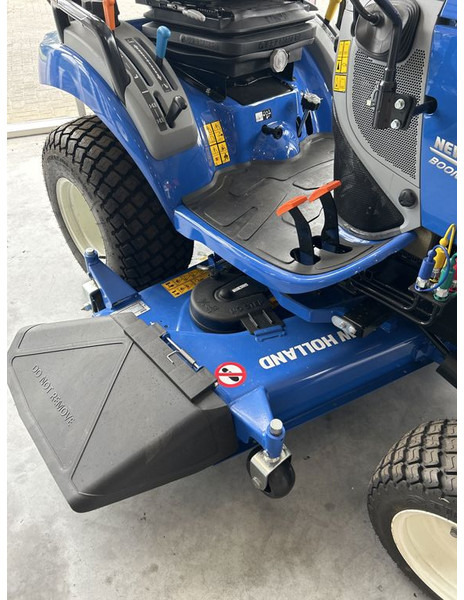 New Holland New Holland Boomer - Tractor: foto 3 New Holland New Holland Boomer - Tractor: foto 3