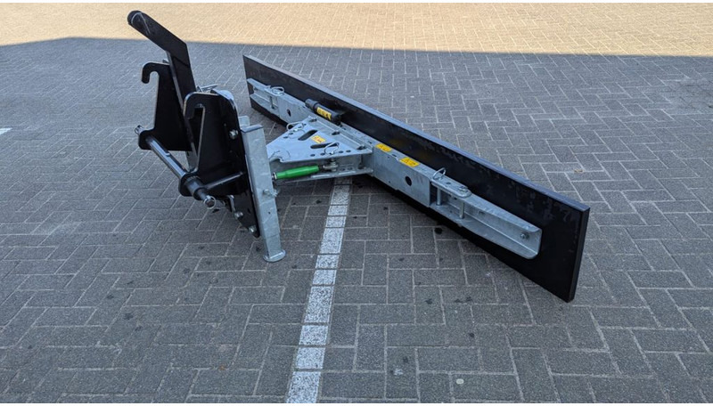 Zocon Rubberschuif 2.80 mtr Giant + 3-punts - Maquinaria ganadera: foto 2 Zocon Rubberschuif 2.80 mtr Giant + 3-punts - Maquinaria ganadera: foto 2