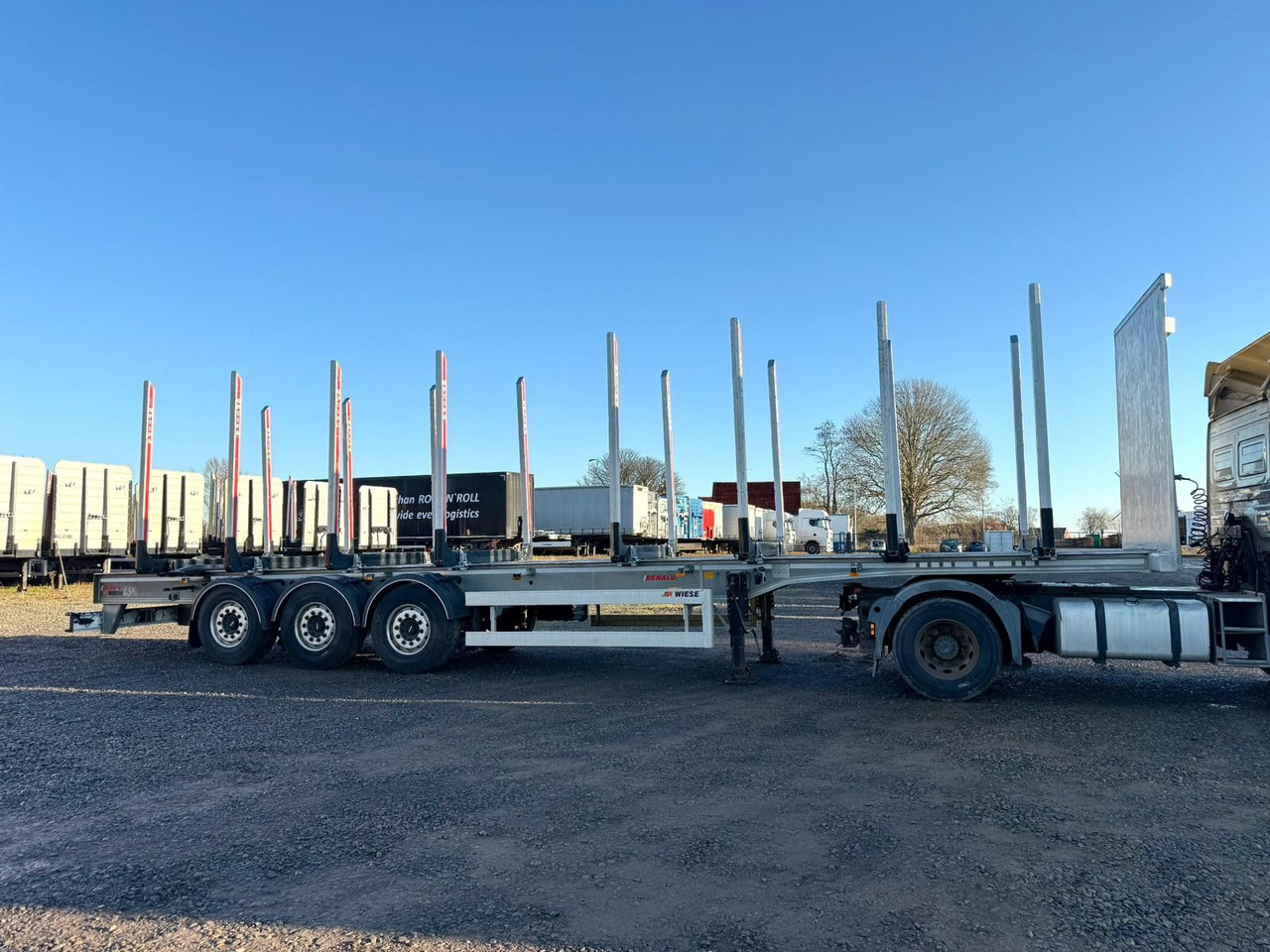 Benalu Timberliner Holzauflieger mit Schemel und Rungen - Semirremolque maderero: foto 4 Benalu Timberliner Holzauflieger mit Schemel und Rungen - Semirremolque maderero: foto 4