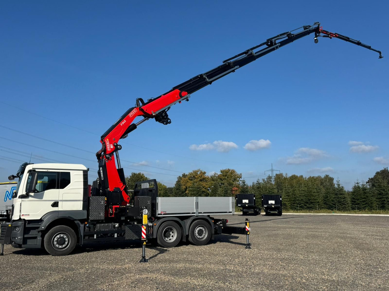 MAN 26.470 6x4-4 Hydrodrive Fassi Kran F545 Jib - Cabeza tractora: foto 4 MAN 26.470 6x4-4 Hydrodrive Fassi Kran F545 Jib - Cabeza tractora: foto 4