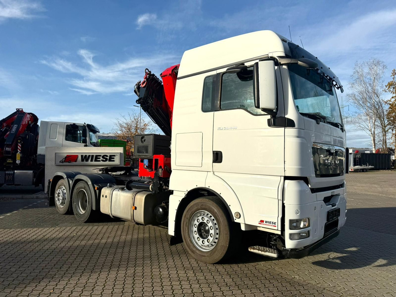 MAN TGX 26.440 6x2 mit HMF 3000-K5 Kran Top Zustand - Cabeza tractora: foto 3 MAN TGX 26.440 6x2 mit HMF 3000-K5 Kran Top Zustand - Cabeza tractora: foto 3