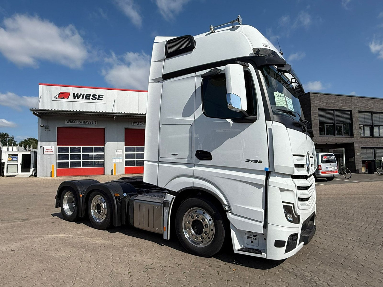 Mercedes-Benz Actros 2753 GigaSpace L 6x2 Lowliner TrendLine - Cabeza tractora: foto 2 Mercedes-Benz Actros 2753 GigaSpace L 6x2 Lowliner TrendLine - Cabeza tractora: foto 2