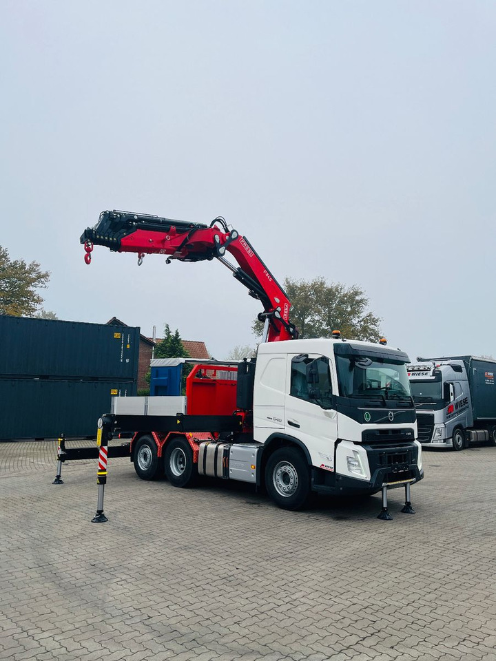 Volvo FMX 540 6x2 mit Kran Fassi F545.2.28 - Cabeza tractora: foto 4 Volvo FMX 540 6x2 mit Kran Fassi F545.2.28 - Cabeza tractora: foto 4