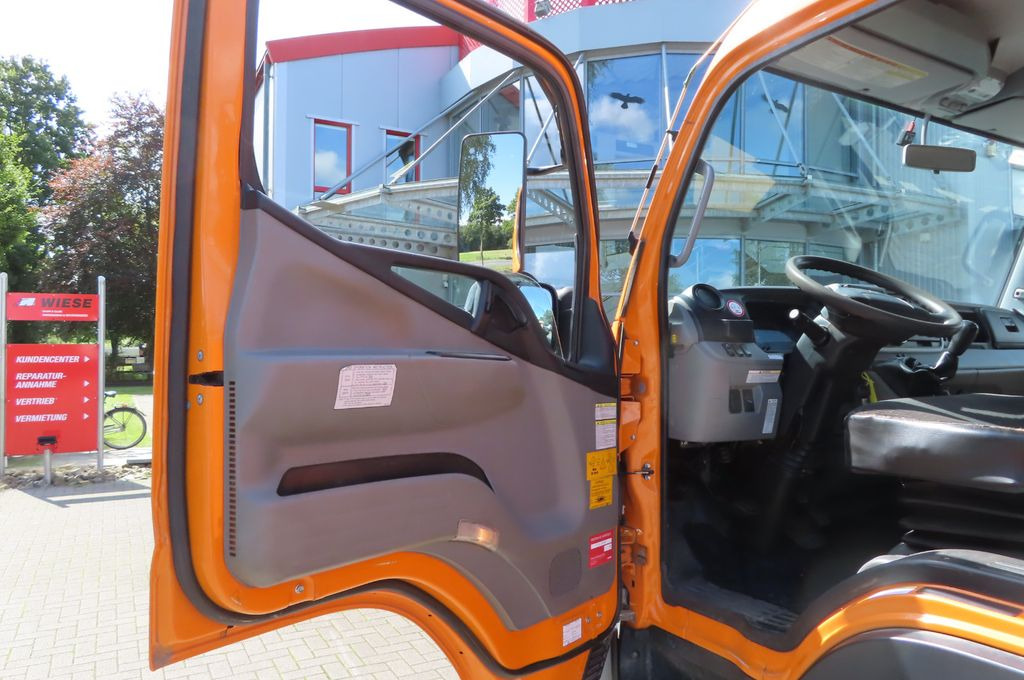 Camión portacontenedor de cadenas FUSO Canter 6 C 18 4x4  Kommunal  Winterdienst: foto 11
