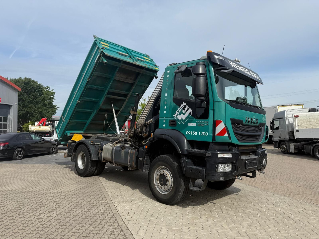 Iveco AD190 T/W Trakker 410 4x4 Allrad Kran KipperHIAB - Camión volquete, Camión grúa: foto 3 Iveco AD190 T/W Trakker 410 4x4 Allrad Kran KipperHIAB - Camión volquete, Camión grúa: foto 3