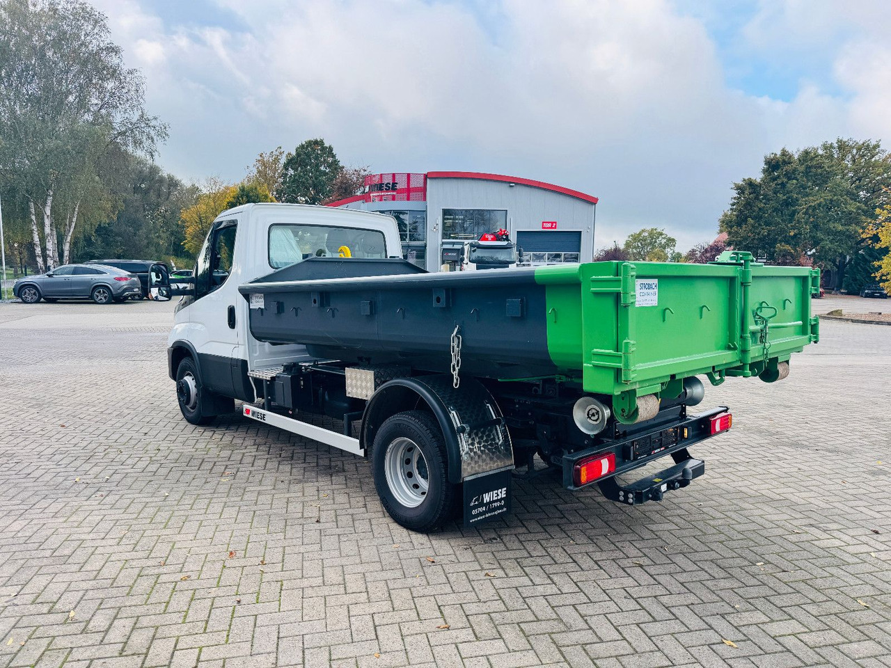 Iveco Daily 70C18H Hyva Abrollkipper - Camión multibasculante: foto 2 Iveco Daily 70C18H Hyva Abrollkipper - Camión multibasculante: foto 2