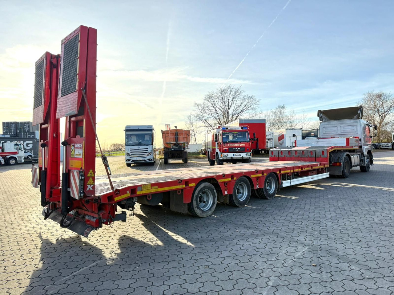 Kässbohrer K.SLA.HS Tieflader teleskopierbar hydr. Hochbett - Semirremolque góndola rebajadas: foto 2 Kässbohrer K.SLA.HS Tieflader teleskopierbar hydr. Hochbett - Semirremolque góndola rebajadas: foto 2