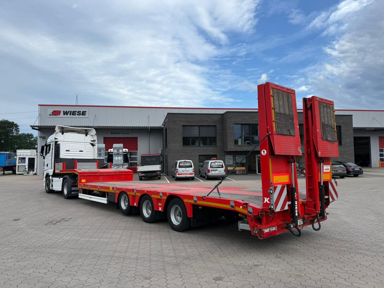 Kässbohrer K.SLS ECO Tieflader mit hydraulischen Rampen - Semirremolque góndola rebajadas: foto 1 Kässbohrer K.SLS ECO Tieflader mit hydraulischen Rampen - Semirremolque góndola rebajadas: foto 1