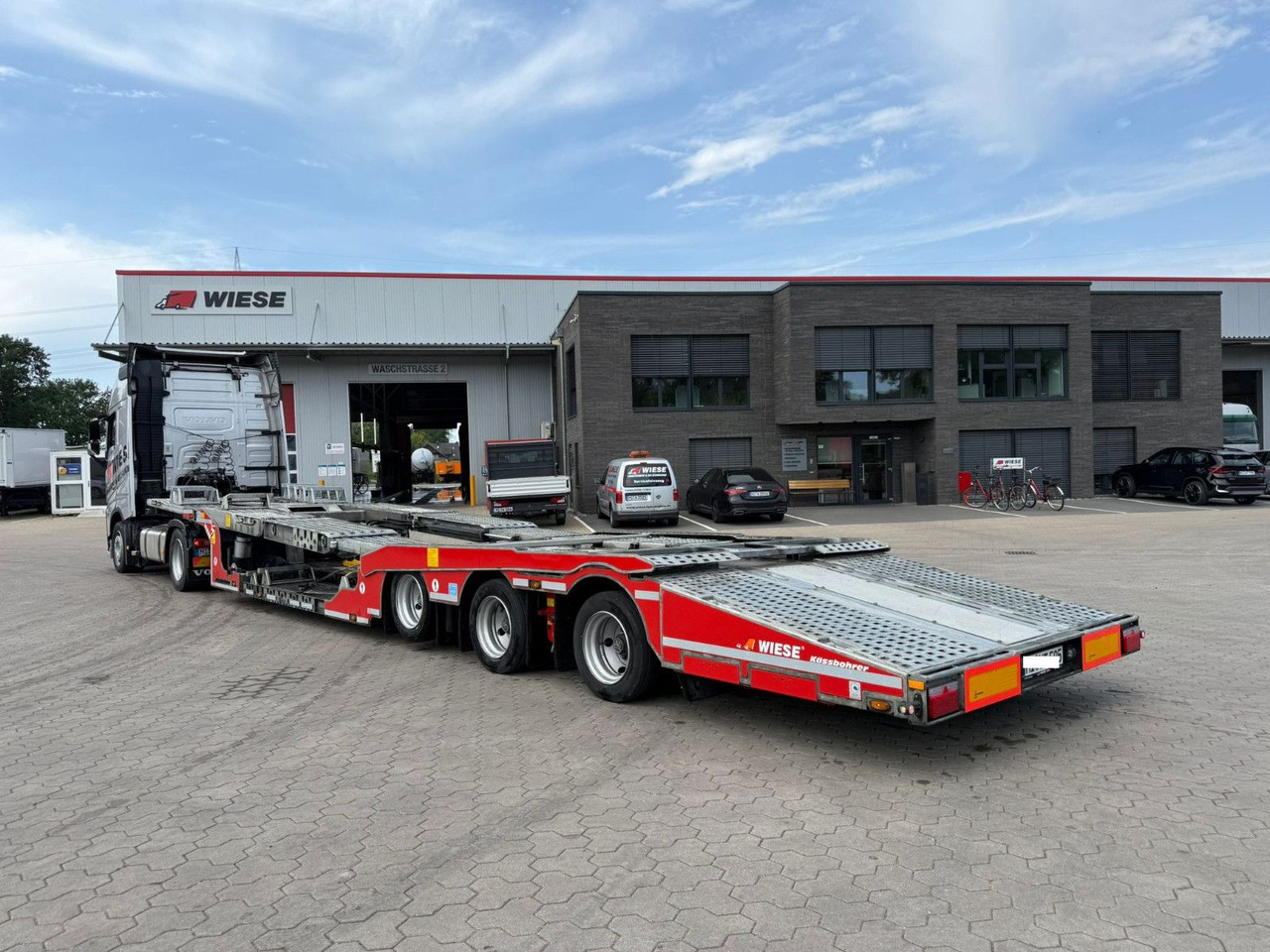 Kässbohrer K.SOK Truck/Car Transporter - Semirremolque portavehículos: foto 1 Kässbohrer K.SOK Truck/Car Transporter - Semirremolque portavehículos: foto 1