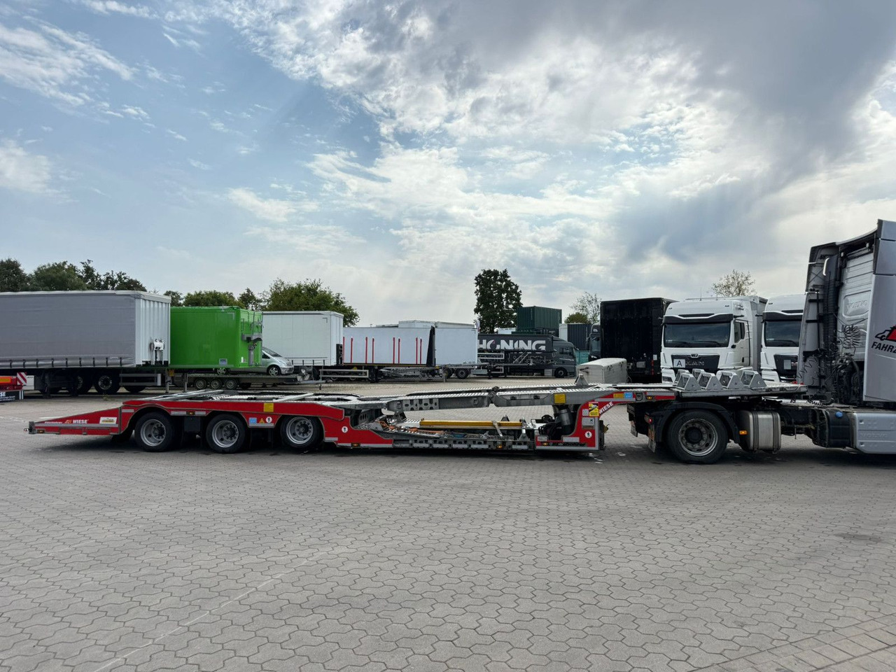 Kässbohrer K.SOK Truck/Car Transporter - Semirremolque portavehículos: foto 2 Kässbohrer K.SOK Truck/Car Transporter - Semirremolque portavehículos: foto 2