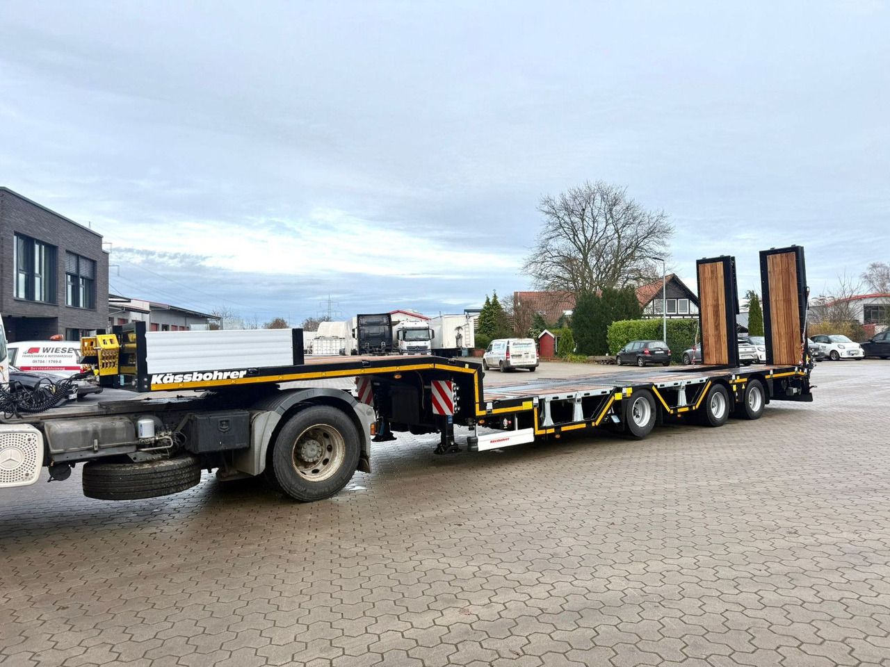 Kässbohrer SLAR3 Tele Tiefbett Radmulden metallisiert - Semirremolque góndola rebajadas: foto 3 Kässbohrer SLAR3 Tele Tiefbett Radmulden metallisiert - Semirremolque góndola rebajadas: foto 3