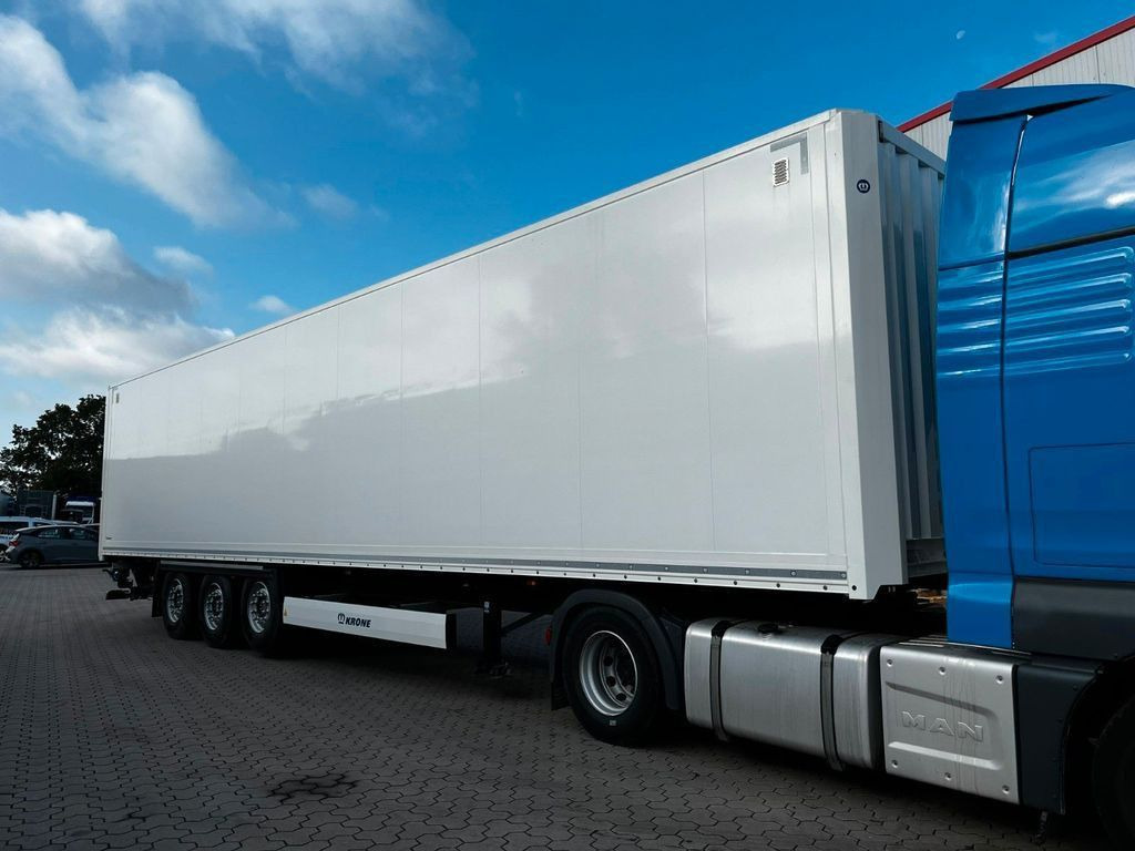 Krone Koffer mit Ladebordwand 2.000 kg Top Klappe - Semirremolque caja cerrada: foto 2 Krone Koffer mit Ladebordwand 2.000 kg Top Klappe - Semirremolque caja cerrada: foto 2