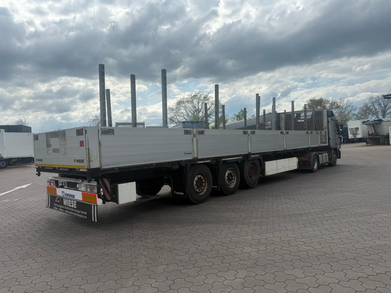 Krone Stahlmattenauflieger mit Bordwände - TÜV Neu - Semirremolque plataforma/ Caja abierta: foto 2 Krone Stahlmattenauflieger mit Bordwände - TÜV Neu - Semirremolque plataforma/ Caja abierta: foto 2