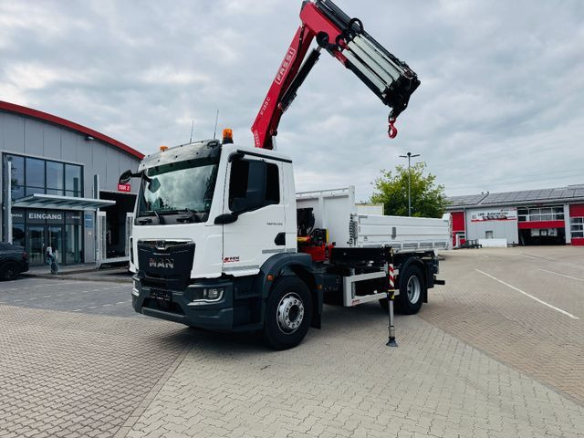 MAN 18.320 4x4 mit Fassi Ladekran Sofort Verfügbar - Camión volquete, Camión grúa: foto 3 MAN 18.320 4x4 mit Fassi Ladekran Sofort Verfügbar - Camión volquete, Camión grúa: foto 3
