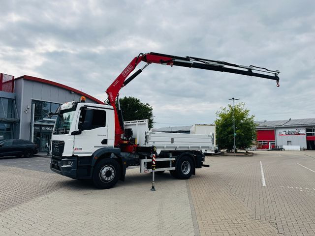 MAN 18.320 4x4 mit Fassi Ladekran Sofort Verfügbar - Camión volquete, Camión grúa: foto 5 MAN 18.320 4x4 mit Fassi Ladekran Sofort Verfügbar - Camión volquete, Camión grúa: foto 5