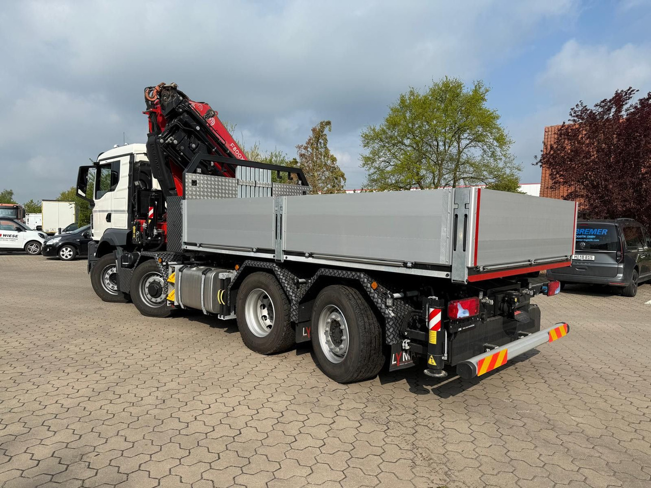 MAN 35.520 8x4 mit Kran Fassi F800 RA2.28 - Camión caja abierta, Camión grúa: foto 1 MAN 35.520 8x4 mit Kran Fassi F800 RA2.28 - Camión caja abierta, Camión grúa: foto 1
