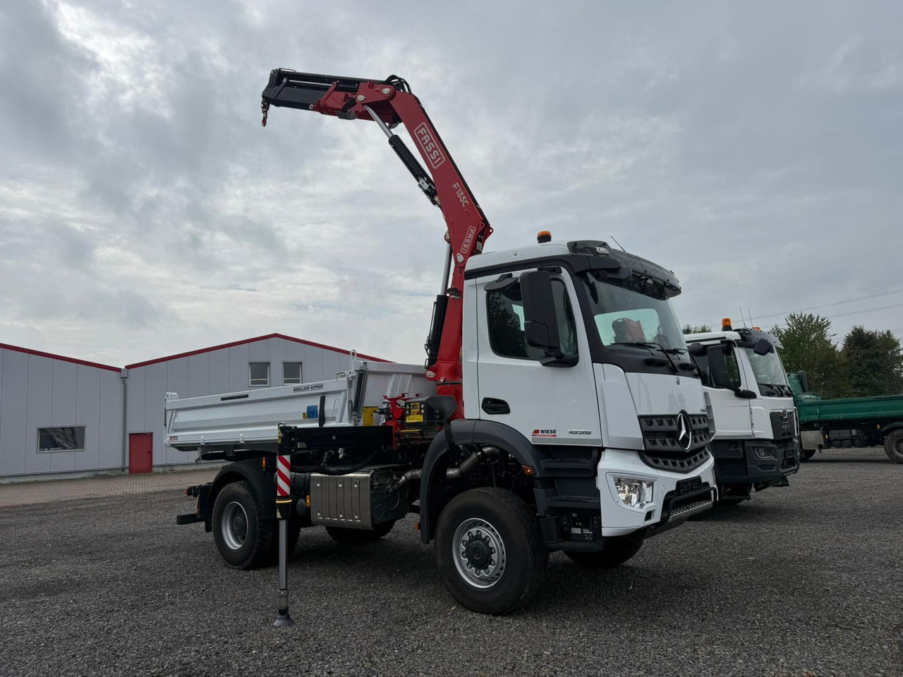 Camión grúa Mercedes-Benz Arocs 1835  4x2 Meiller Fassi F135 Kran Kipper: foto 6
