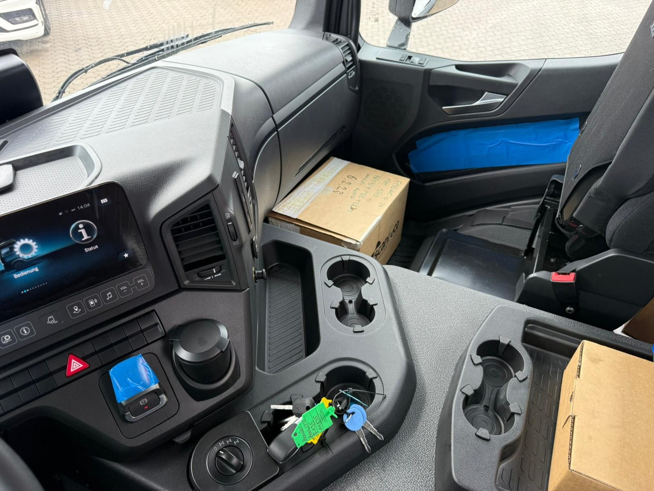 Leasing de Mercedes-Benz Arocs 1835 4x4 Allrad Fassi F135 Kran Kipper Mercedes-Benz Arocs 1835 4x4 Allrad Fassi F135 Kran Kipper: foto 12 Leasing de Mercedes-Benz Arocs 1835 4x4 Allrad Fassi F135 Kran Kipper Mercedes-Benz Arocs 1835 4x4 Allrad Fassi F135 Kran Kipper: foto 12