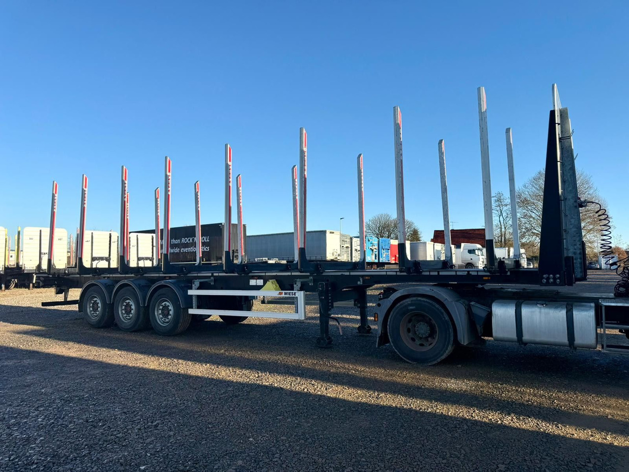 PAVIC Holzauflieger mit Schemel und Rungen - Semirremolque maderero: foto 2 PAVIC Holzauflieger mit Schemel und Rungen - Semirremolque maderero: foto 2