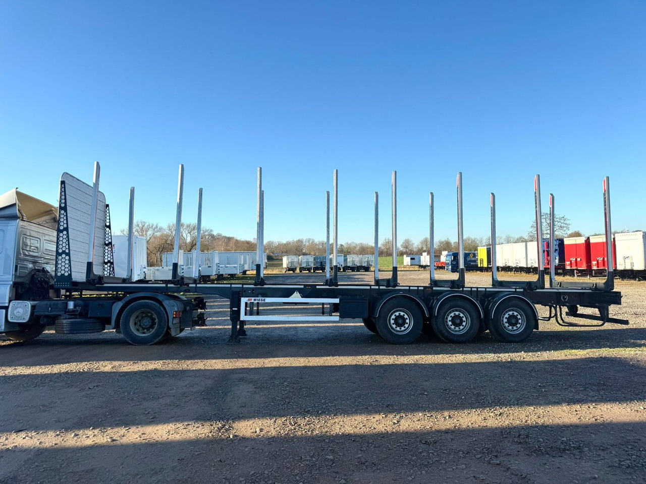 PAVIC Holzauflieger mit Schemel und Rungen - Semirremolque maderero: foto 5 PAVIC Holzauflieger mit Schemel und Rungen - Semirremolque maderero: foto 5
