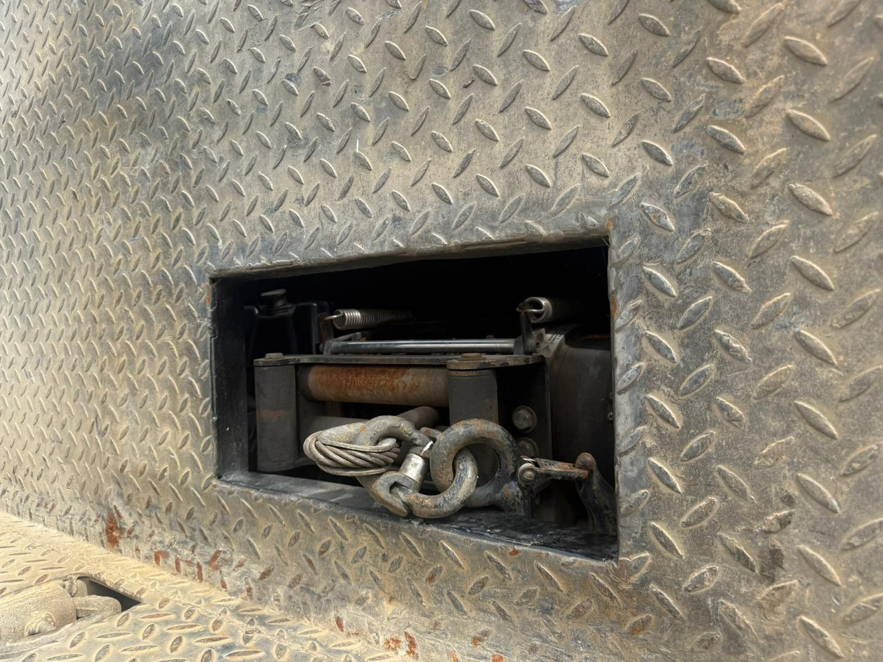 Camión caja abierta Scania G450 Baumaschinentransporter mit Rampen: foto 12