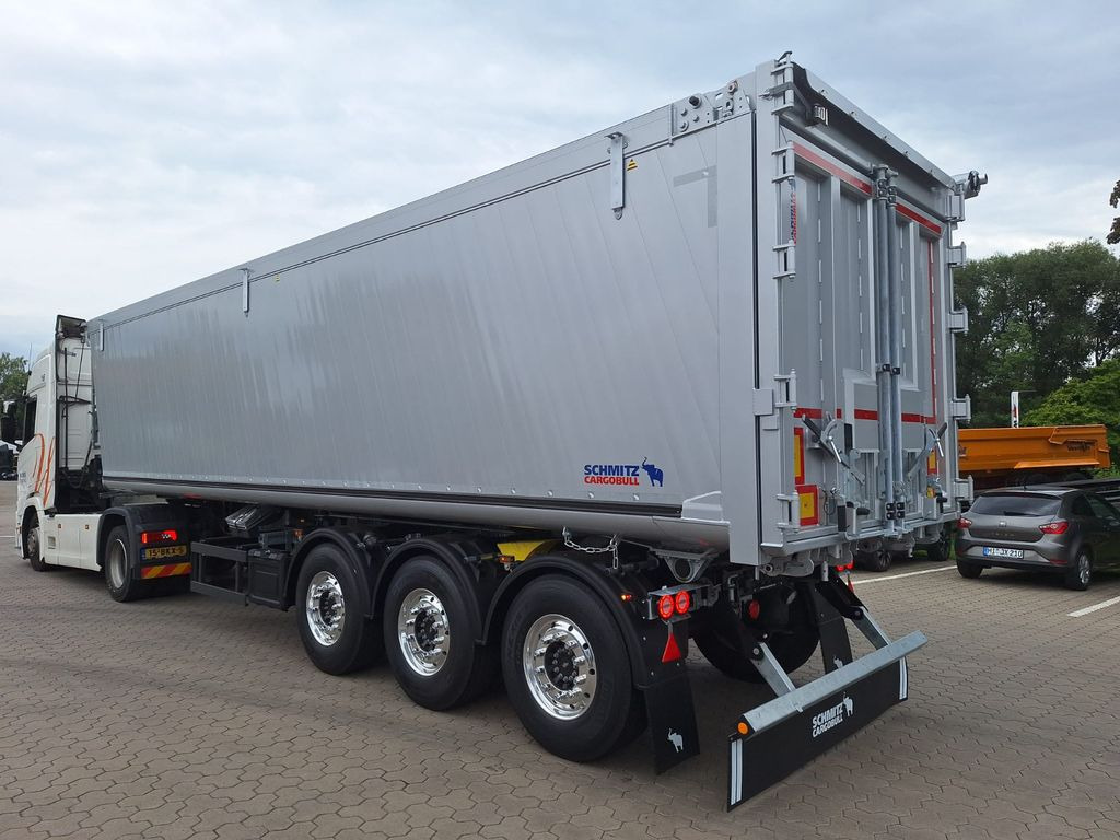Semirremolque volquete nuevo Schmitz Cargobull Kipper 52m³ mit gekröpftem Chassis: foto 1