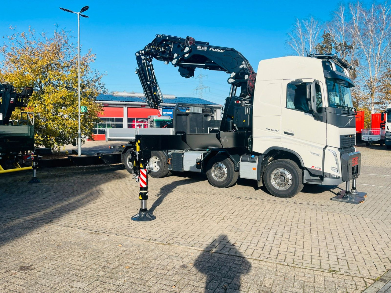 Volvo FH 540 SZM mit F1450 HXP Fly Jib + Winde - Camión grúa: foto 4 Volvo FH 540 SZM mit F1450 HXP Fly Jib + Winde - Camión grúa: foto 4