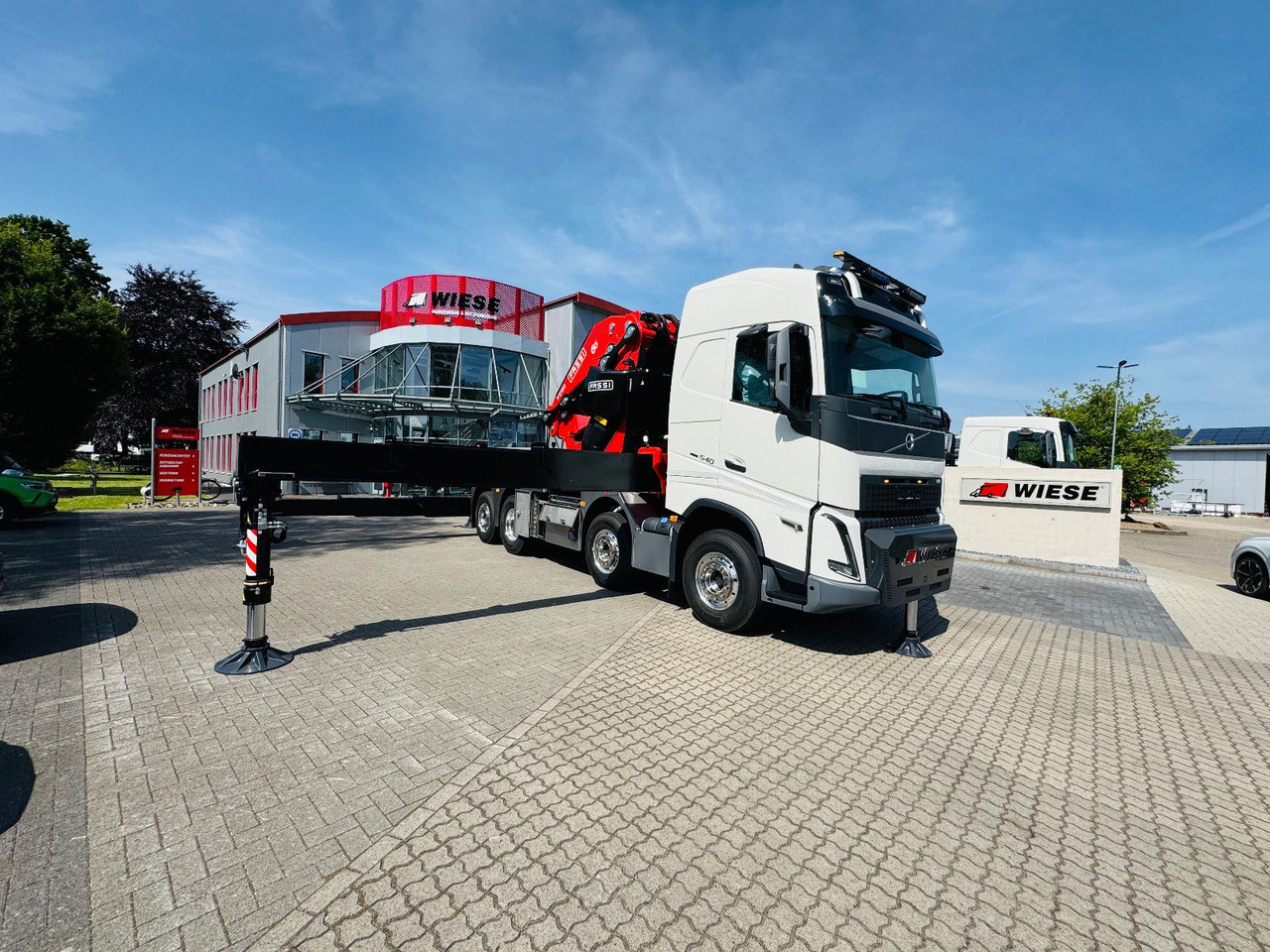 Volvo FH 540 mit Fassi F2150RAL Fly Jib + Winde - Camión caja abierta, Camión grúa: foto 1 Volvo FH 540 mit Fassi F2150RAL Fly Jib + Winde - Camión caja abierta, Camión grúa: foto 1