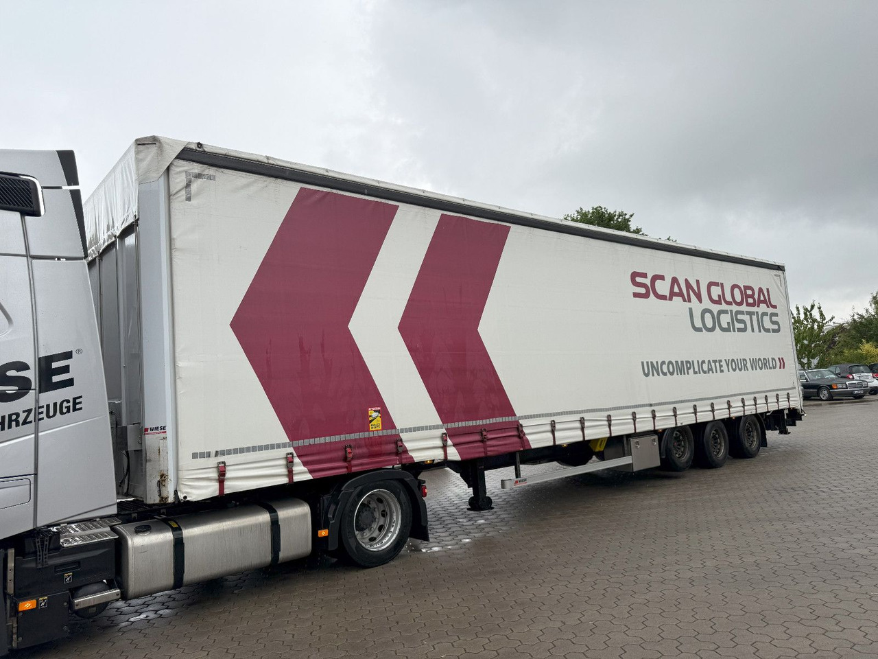 Wiese Mega Schiebeplane mit Dhollandia Rampe 9t - Semirremolque lona: foto 3 Wiese Mega Schiebeplane mit Dhollandia Rampe 9t - Semirremolque lona: foto 3