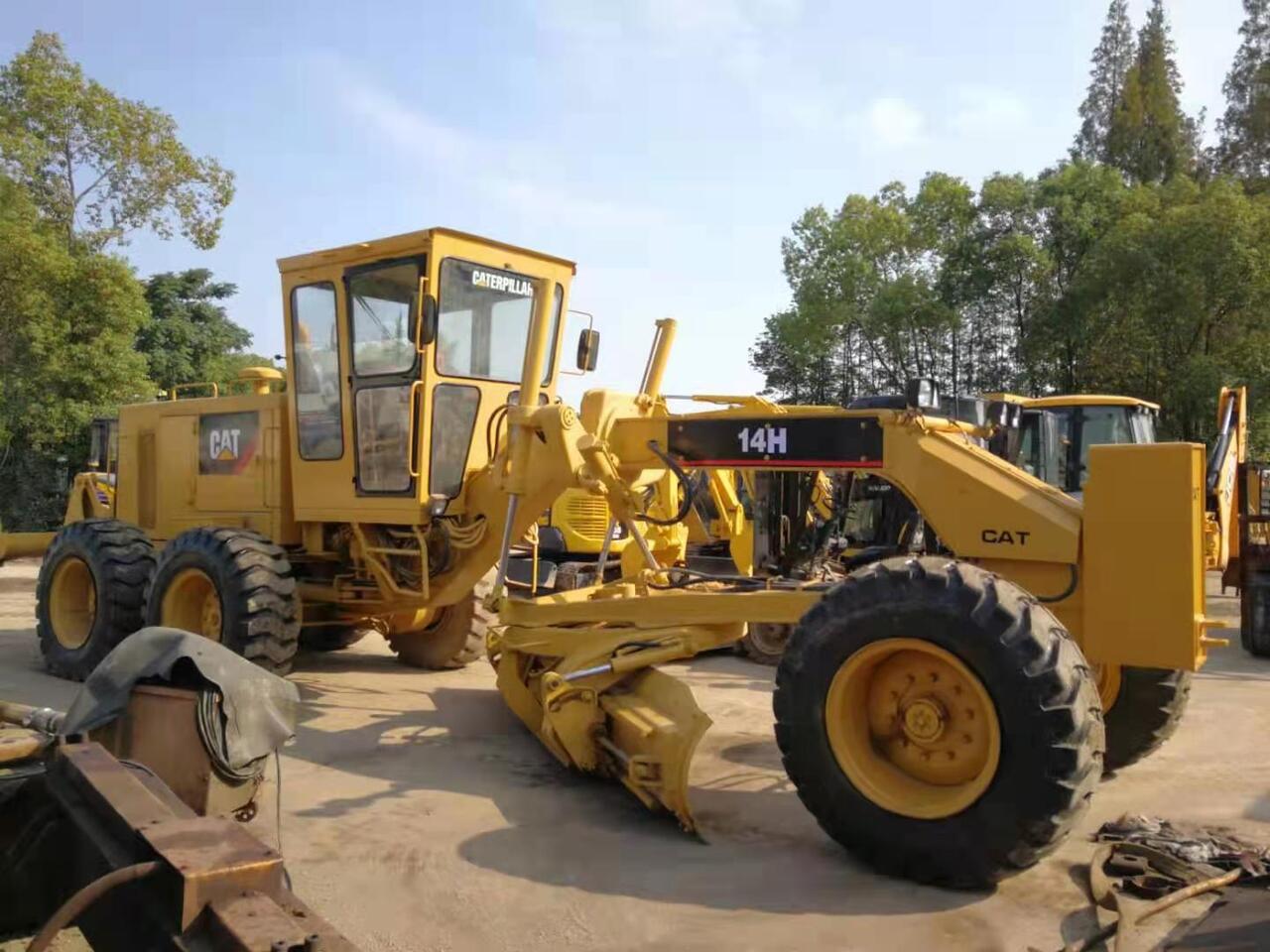 CATERPILLAR 14H - Grader: foto 2 CATERPILLAR 14H - Grader: foto 2