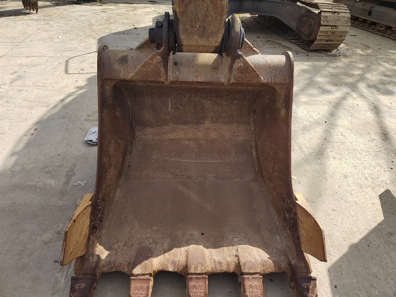 CATERPILLAR 318D - Excavadora de cadenas: foto 4 CATERPILLAR 318D - Excavadora de cadenas: foto 4