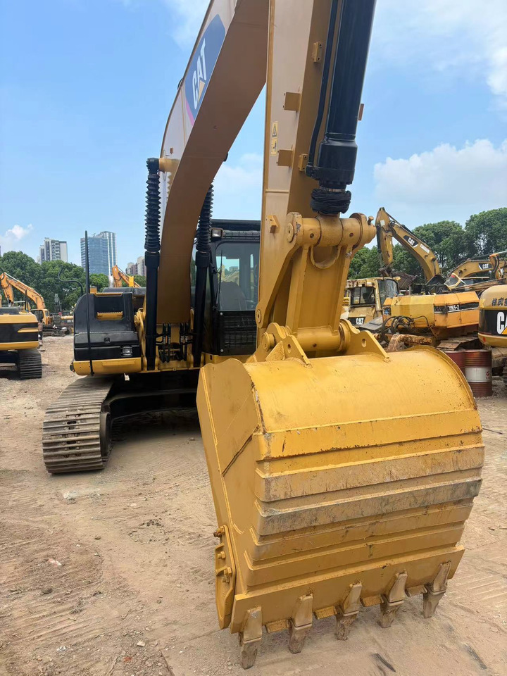 CATERPILLAR 320D - Excavadora: foto 4 CATERPILLAR 320D - Excavadora: foto 4