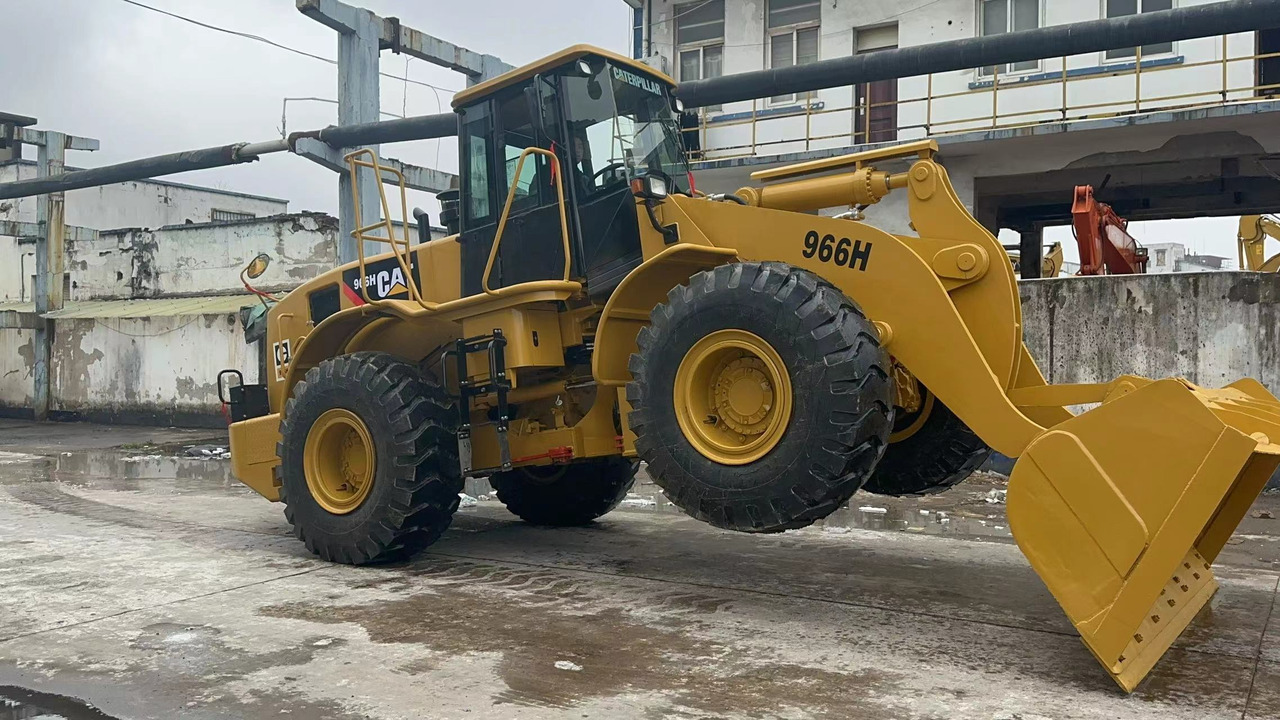 CATERPILLAR 966H - Excavadora de ruedas: foto 1 CATERPILLAR 966H - Excavadora de ruedas: foto 1