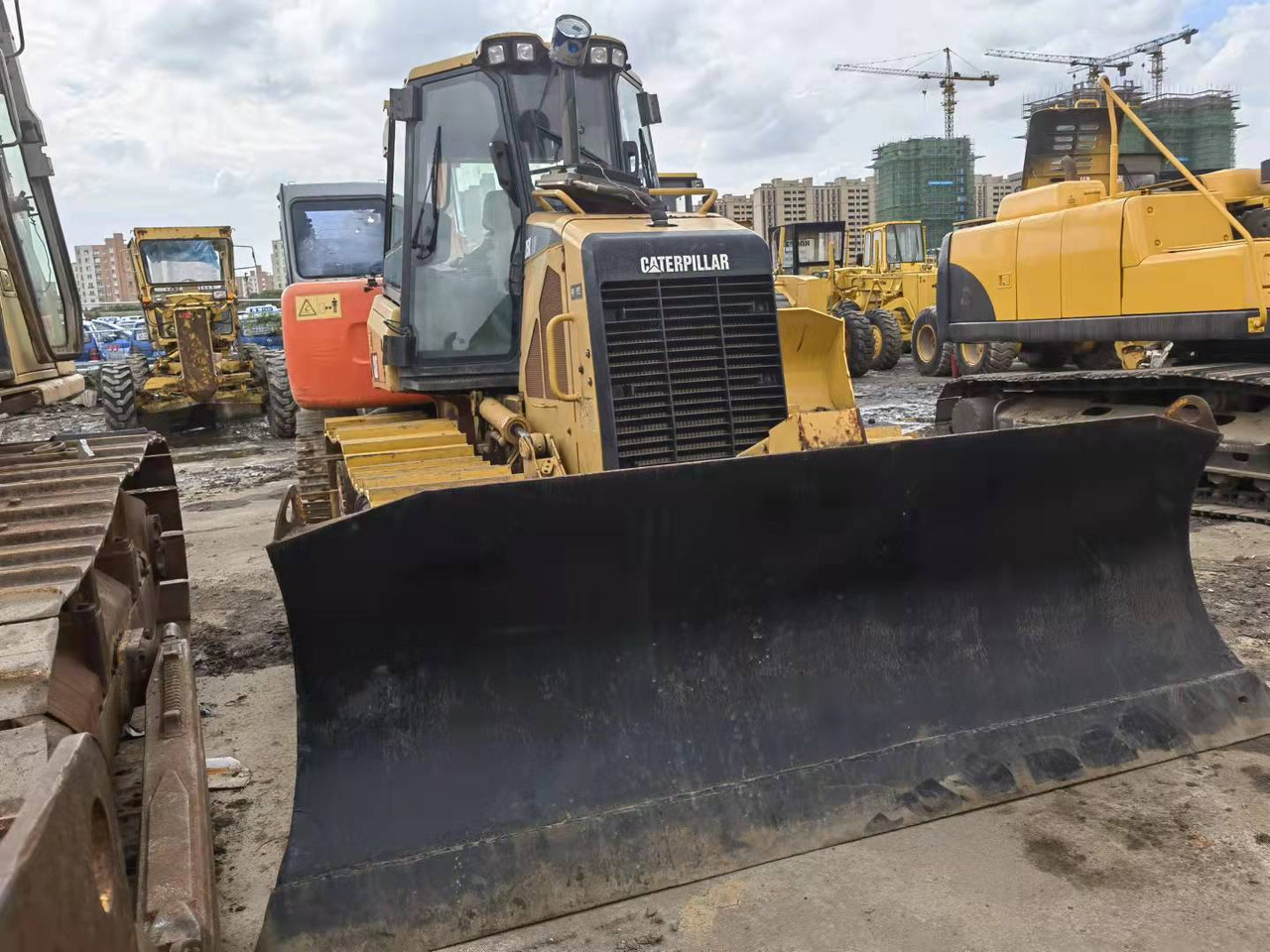 CATERPILLAR D5K LGP - Excavadora: foto 3 CATERPILLAR D5K LGP - Excavadora: foto 3