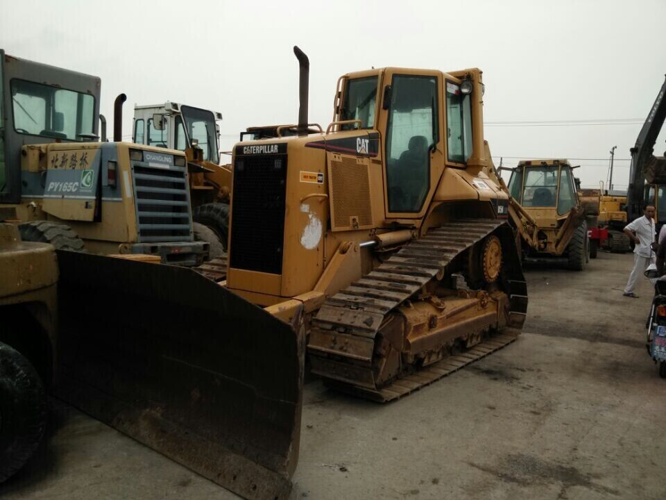 CATERPILLAR D5N - Bulldozer: foto 1 CATERPILLAR D5N - Bulldozer: foto 1