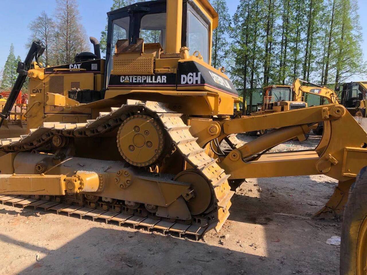 CATERPILLAR D6H - Bulldozer: foto 4 CATERPILLAR D6H - Bulldozer: foto 4