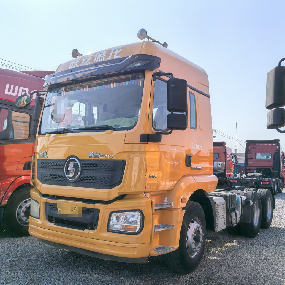 SHACMAN M3000 6x4 - Cabeza tractora: foto 2 SHACMAN M3000 6x4 - Cabeza tractora: foto 2