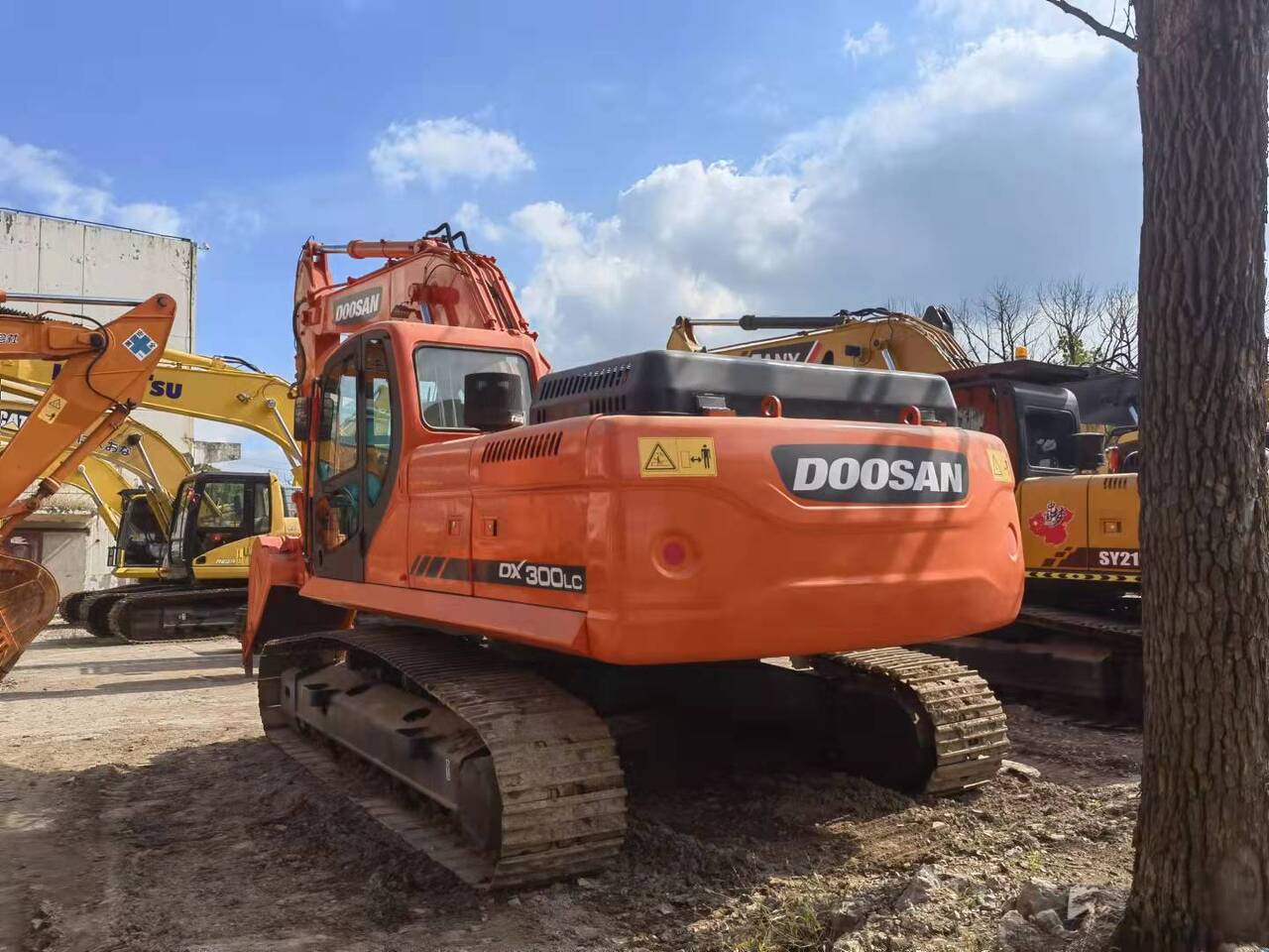 DOOSAN DX300 - Excavadora de cadenas: foto 5 DOOSAN DX300 - Excavadora de cadenas: foto 5