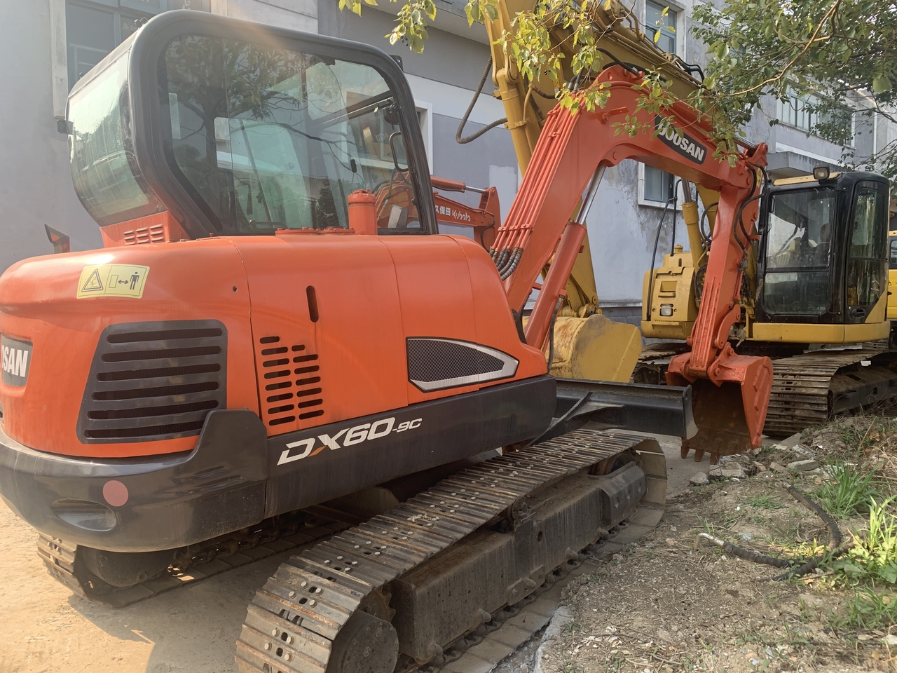 DOOSAN DX60-9 - Miniexcavadora: foto 2 DOOSAN DX60-9 - Miniexcavadora: foto 2
