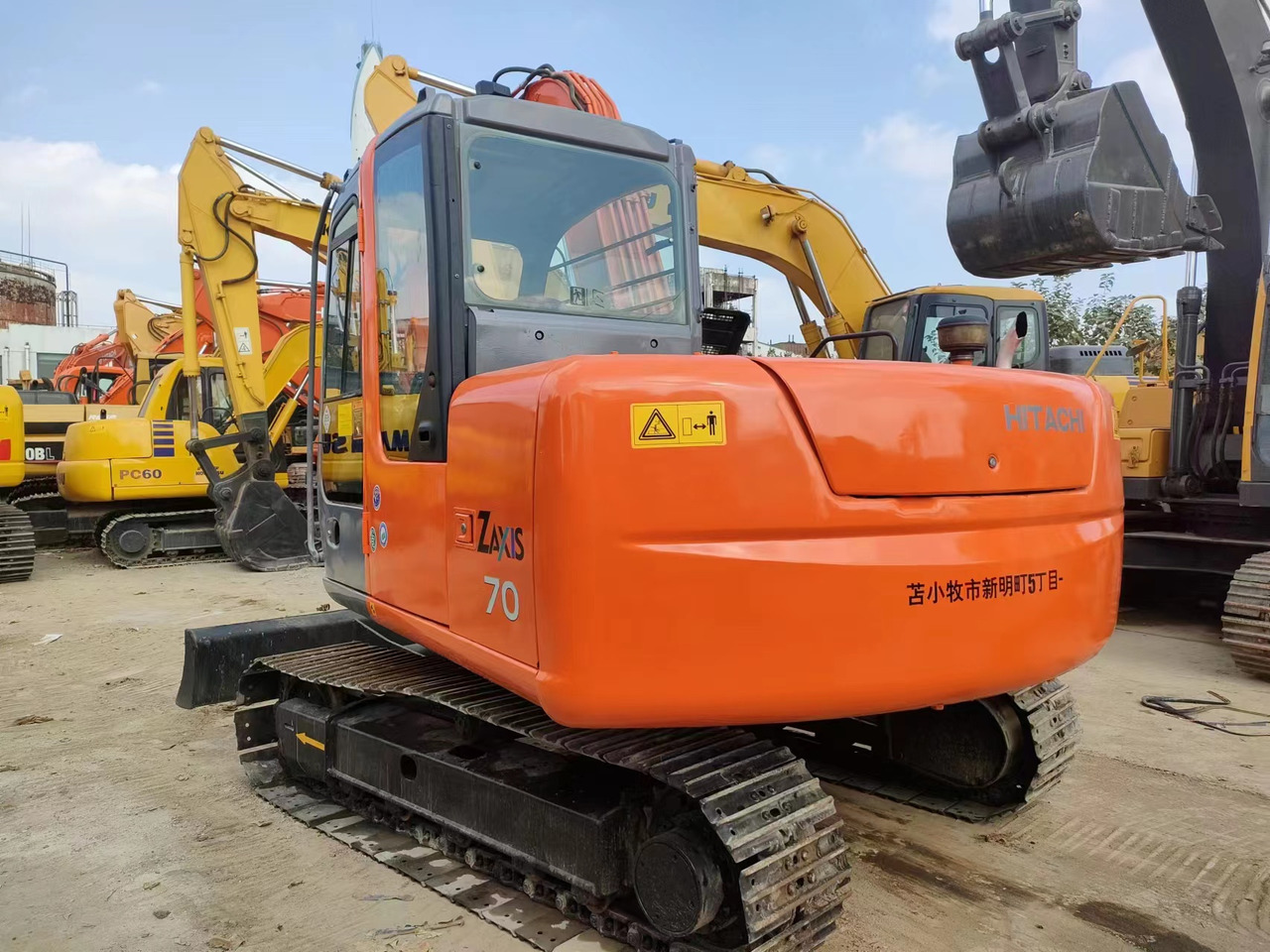 HITACHI ZX200-3G - Excavadora de cadenas: foto 5 HITACHI ZX200-3G - Excavadora de cadenas: foto 5