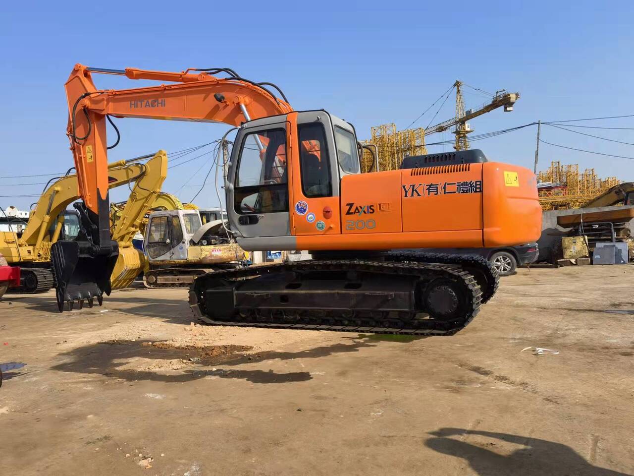 HITACHI ZX200-6 - Excavadora de cadenas: foto 4 HITACHI ZX200-6 - Excavadora de cadenas: foto 4