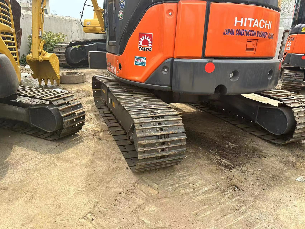 HITACHI ZX50U-2 - Miniexcavadora: foto 4 HITACHI ZX50U-2 - Miniexcavadora: foto 4