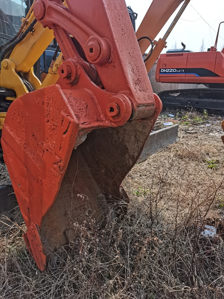 HITACHI ZX75 - Excavadora de cadenas: foto 4 HITACHI ZX75 - Excavadora de cadenas: foto 4