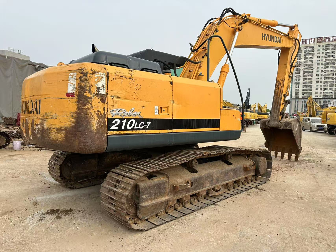Hyundai R210LC-7 - Excavadora de cadenas: foto 3 Hyundai R210LC-7 - Excavadora de cadenas: foto 3