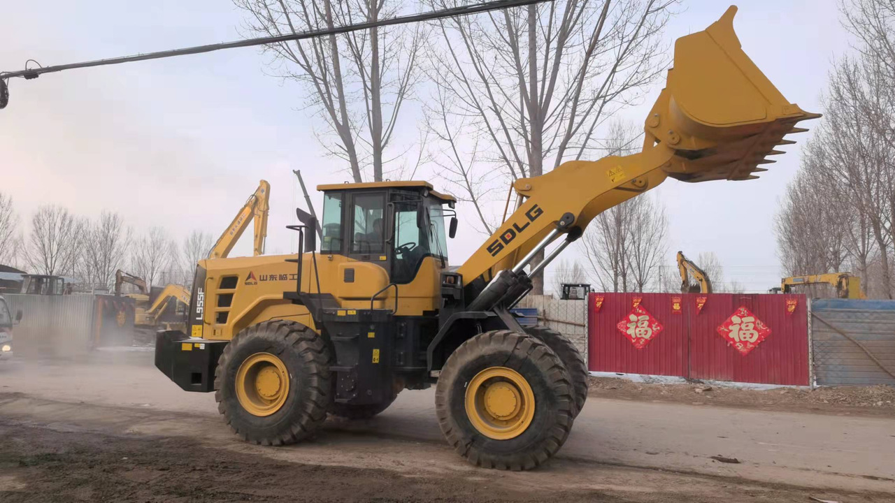 SDLG LG955F - Cargadora de ruedas: foto 2 SDLG LG955F - Cargadora de ruedas: foto 2