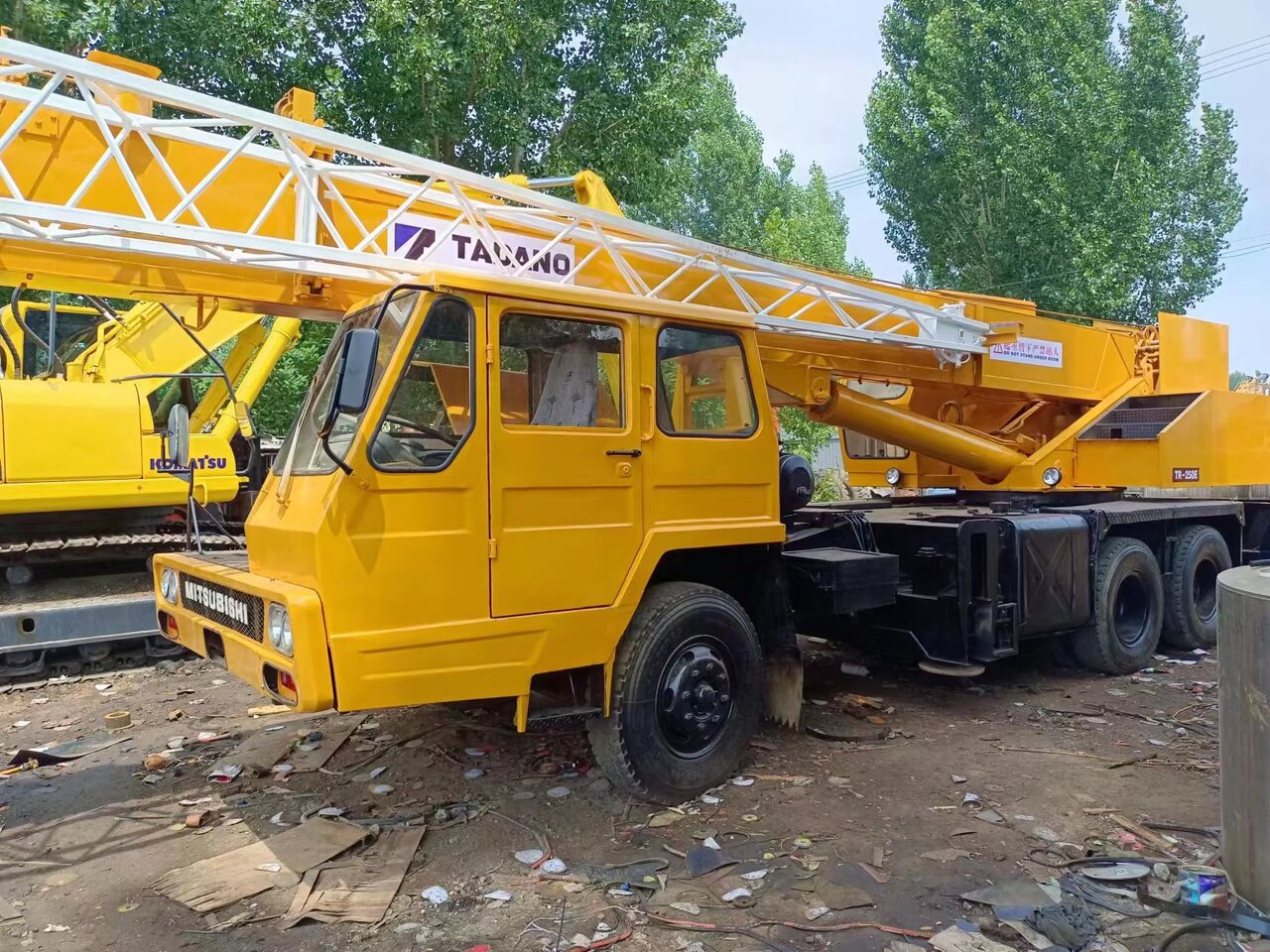 TADANO TR250E - Grúa: foto 2 TADANO TR250E - Grúa: foto 2