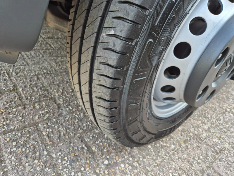 Furgoneta Volkswagen Crafter 2.0TDI BE Combi/ Autotransporter 10m mit Knicksystem/ Winch: foto 15